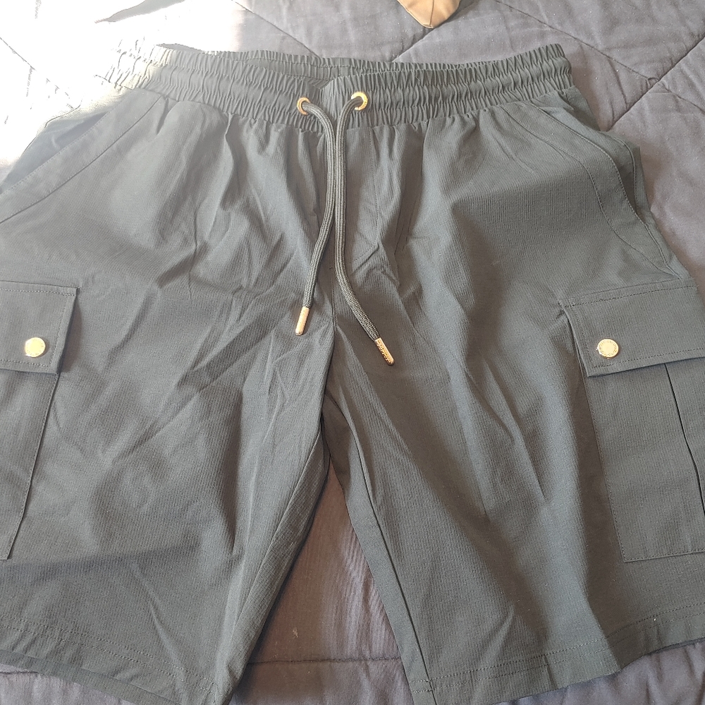 Supply & Demand Cargo Shorts Men's BRAND NEW